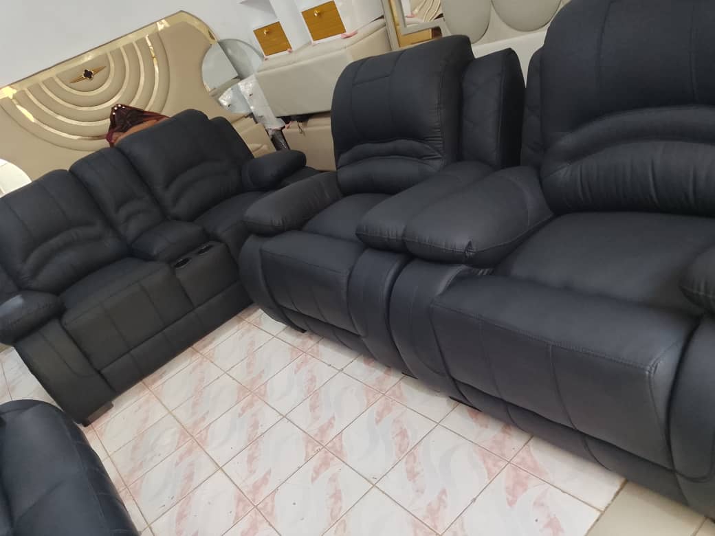 6-Seater Black Sofa Set
